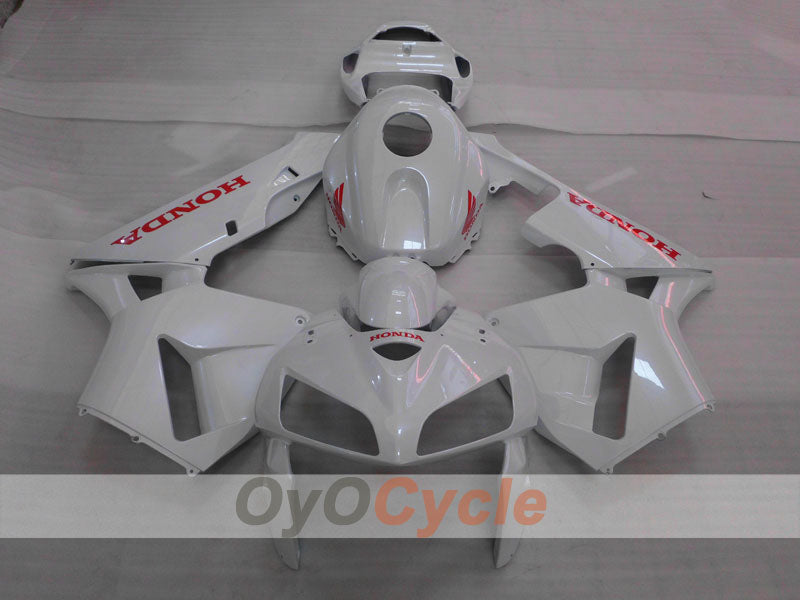 Kit de carénage à injection pour CBR600RR 03-04 - Blanc - Style d'origine #OYO87902564 Image principale du produit