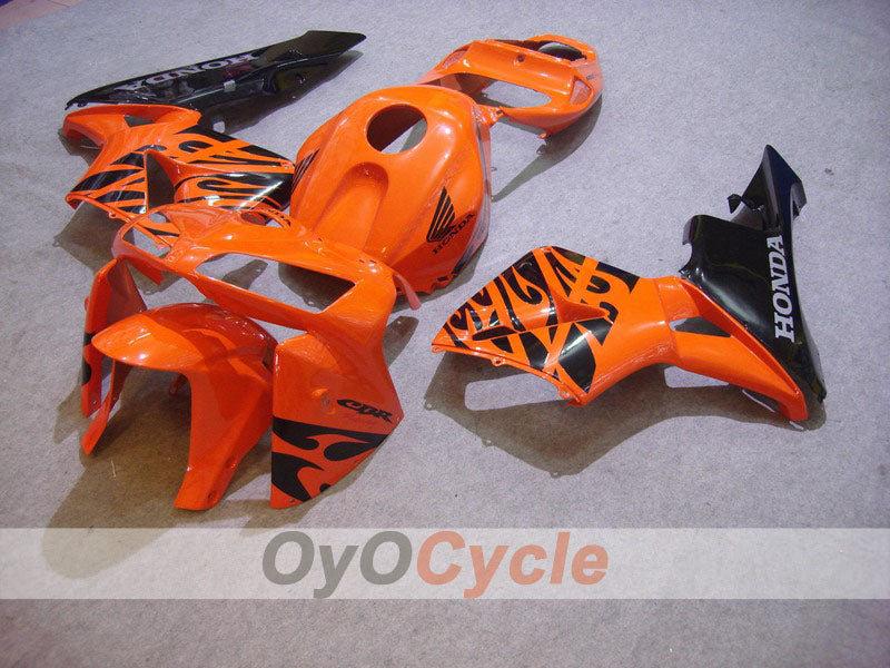 Kit de carénage injecté pour CBR600RR 05-06 - Orange, noir - Style d’origine #OYO87900301 Image principale du produit