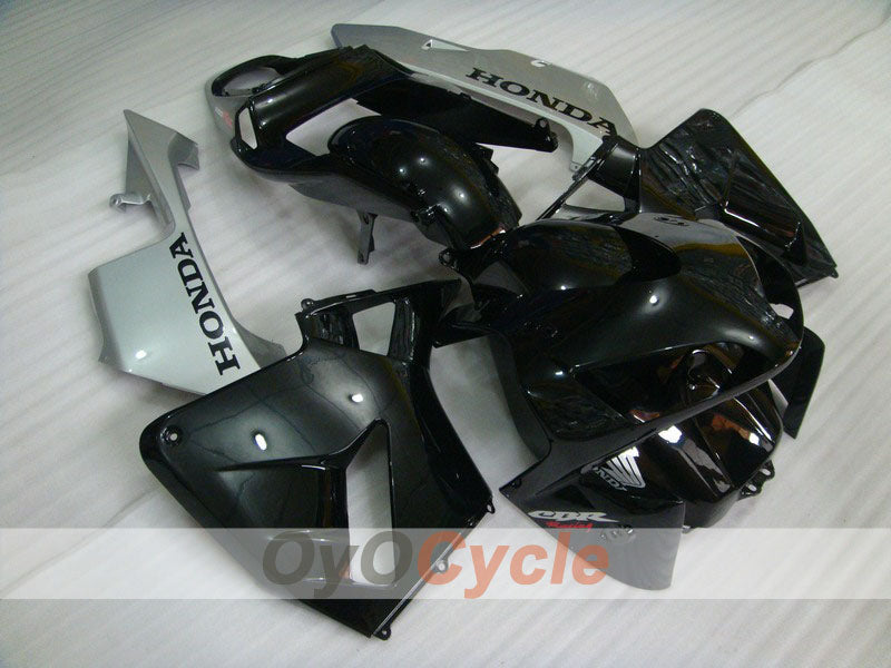 Kit de carénage injecté pour CBR600RR 03-04 - Noir, argent - Style usine #OYO87902604 Image principale du produit