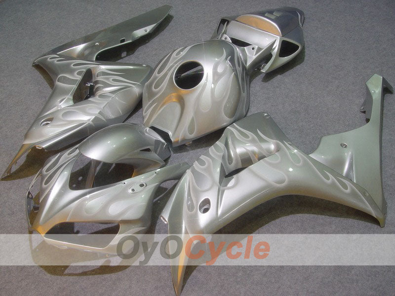 Kit de carénage à injection pour CBR1000RR 06-07 - Blanc, argent - Flamme #OYO87900587 Image principale du produit