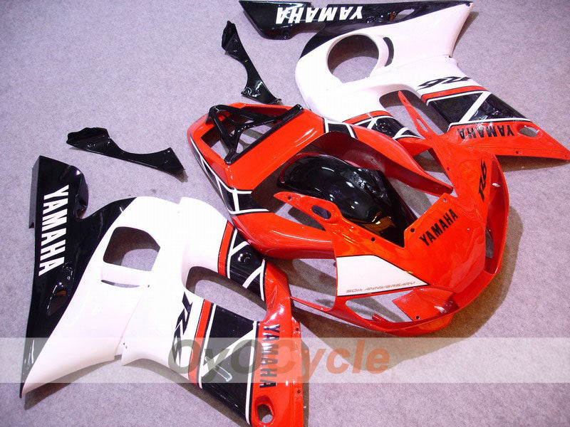 Kit de carénages injectés pour YZF-R6 98-02 - Rouge, noir - Style usine #OYO87901011 Image principale du produit