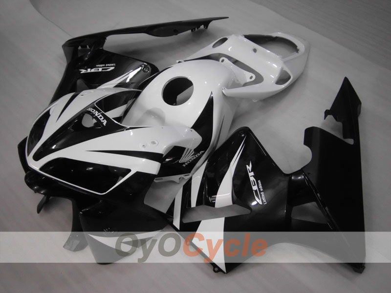 Kit de carénage injecté pour CBR600RR 05-06 - Blanc, noir - Style d’origine #OYO87900291 Image secondaire du produit