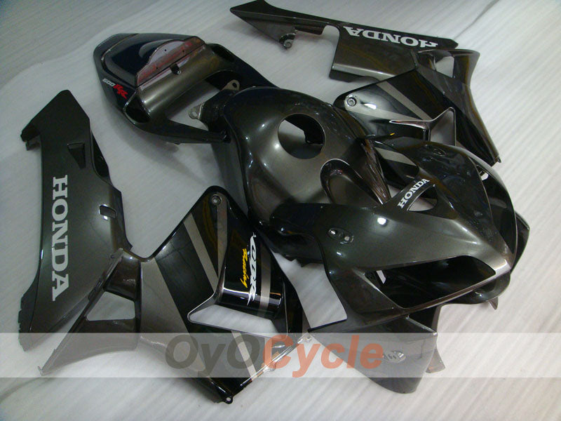 Kit de carénage à injection pour CBR600RR 05-06 - Gris - Style d'origine #OYO87900309 Image principale du produit