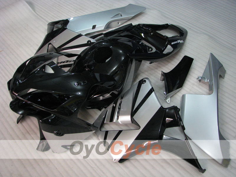 Kit de carénage à injection pour CBR600RR 05-06 - Noir, argent - Style d'origine #OYO87900311 Image principale du produit