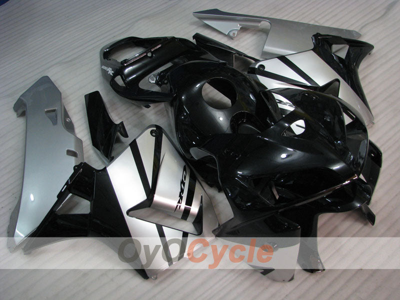 Kit de carénage à injection pour CBR600RR 05-06 - Noir, argent - Style d'origine #OYO87900311 Image secondaire du produit