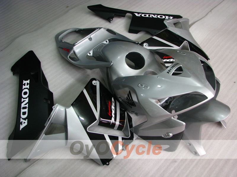 Kit de carénage à injection pour CBR600RR 05-06 - Noir, argent - Style d'origine #OYO87900315 Image principale du produit