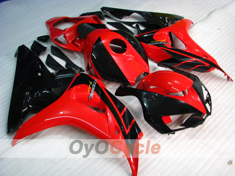 Kit de carénages à injection pour CBR1000RR 06-07 - Rouge, noir - Style d'origine #OYO87900629