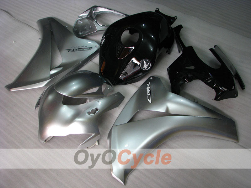 Kit de carénages en injection pour CBR1000RR 08-11 - Noir, Argent - Fireblade #OYO87900680 Image principale du produit