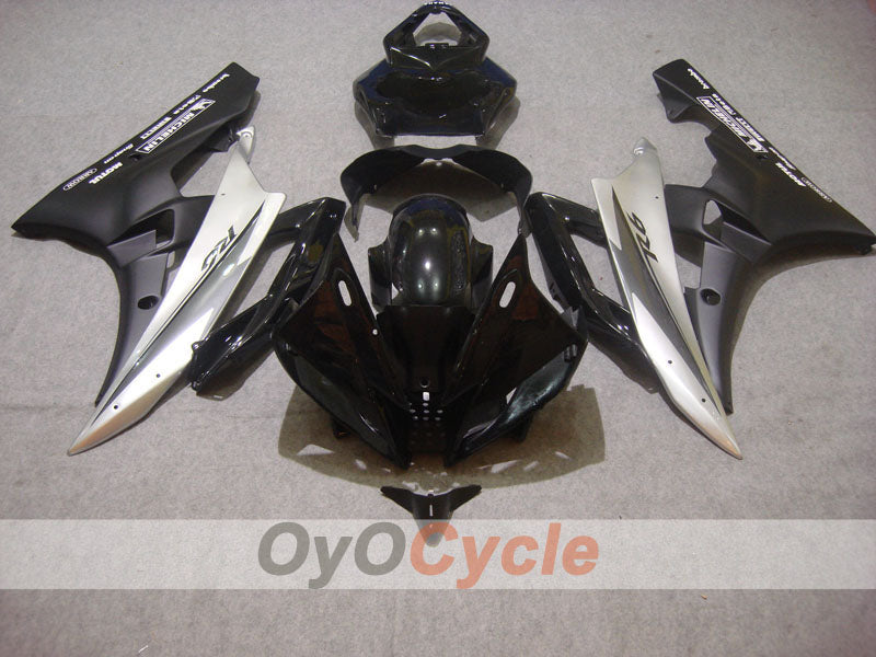 Kit de carénage injecté pour YZF-R6 06-07 - Noir, argenté, mat - Style usine #OYO87900946 Image secondaire du produit