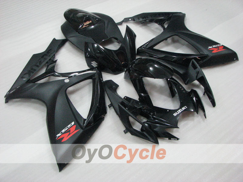 Kit de carénages injectés pour GSX R600 06-07 - Noir, Mat - Style usine #OYO87901559 Image principale du produit