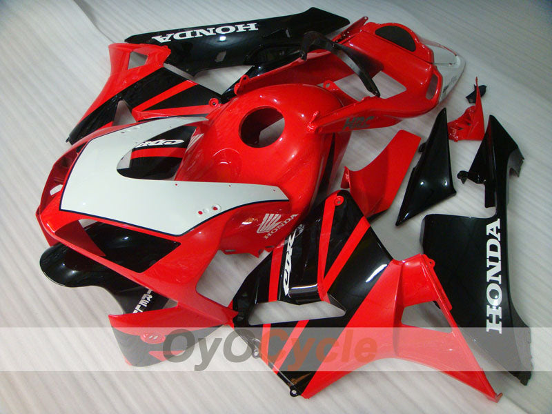 Kit de carénages injectés pour CBR600RR 03-04 - Rouge, noir - Style d'origine #OYO87904914 Image secondaire du produit