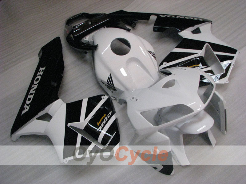 Kit de carénage à injection pour CBR600RR 05-06 - Blanc, Noir - Style d'usine #OYO87904927 Image principale du produit
