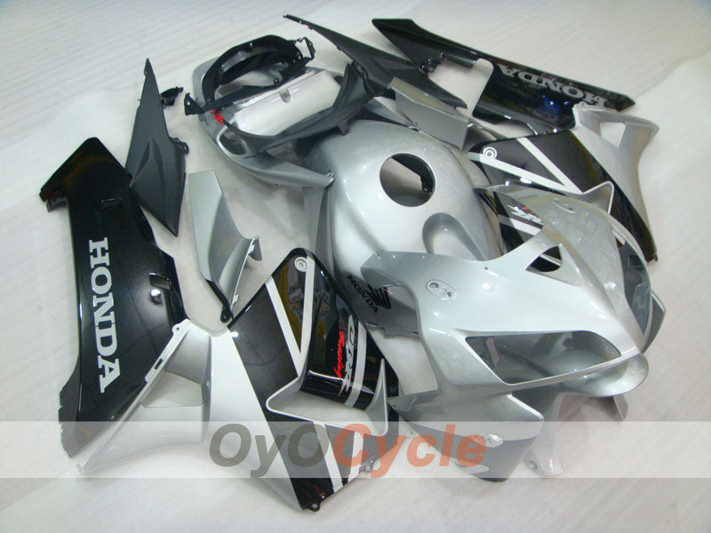 Kit de carénage à injection pour CBR600RR 05-06 - Noir, Argent - Style d'usine #OYO87904932