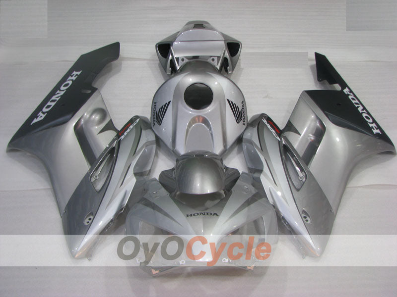 Kit de carénage à injection pour CBR1000RR 04-05 - Gris - Style d'origine #OYO87904952 Image secondaire du produit